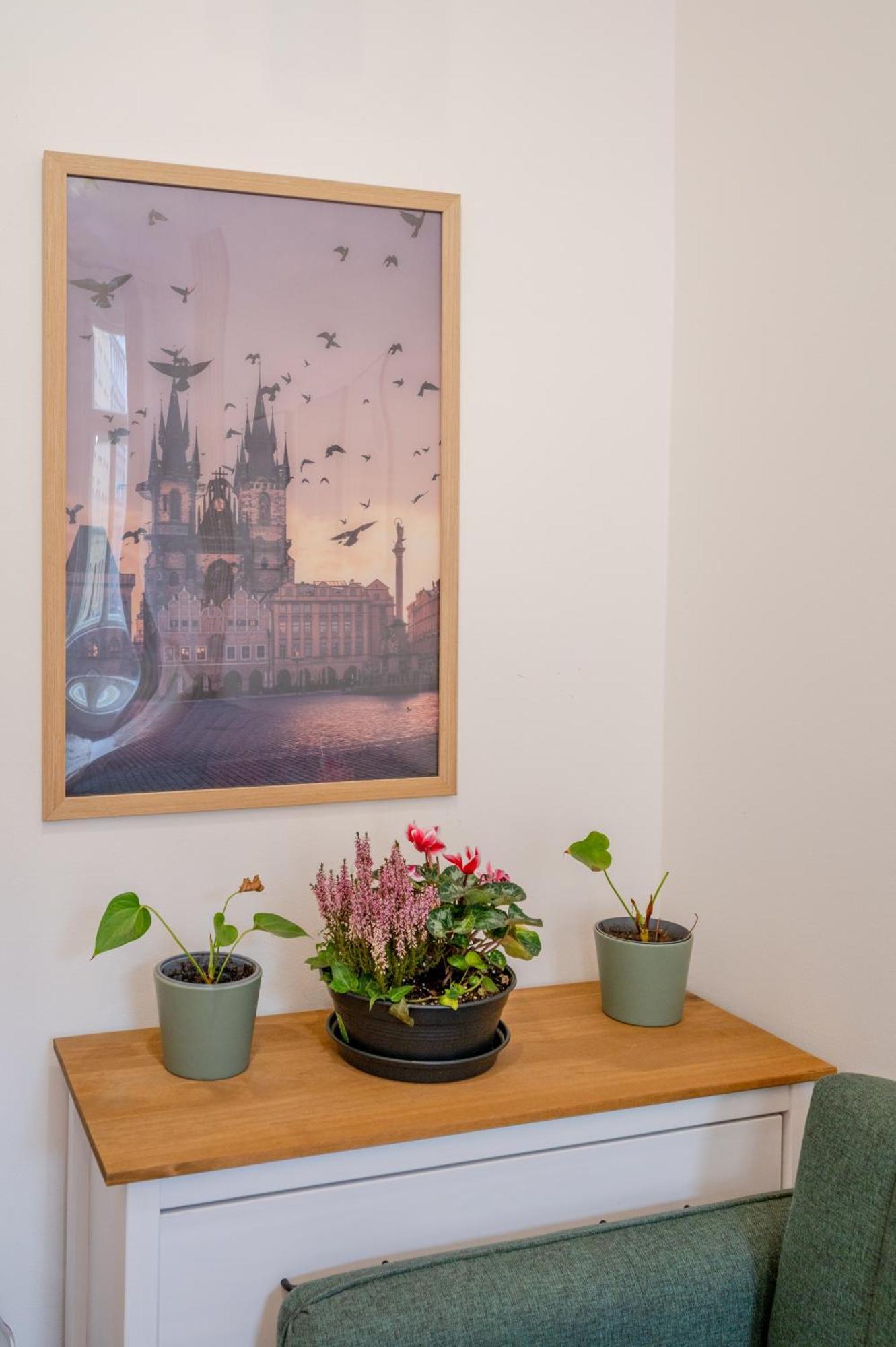 פראג Seifertova Apartments By Willstay מראה חיצוני תמונה