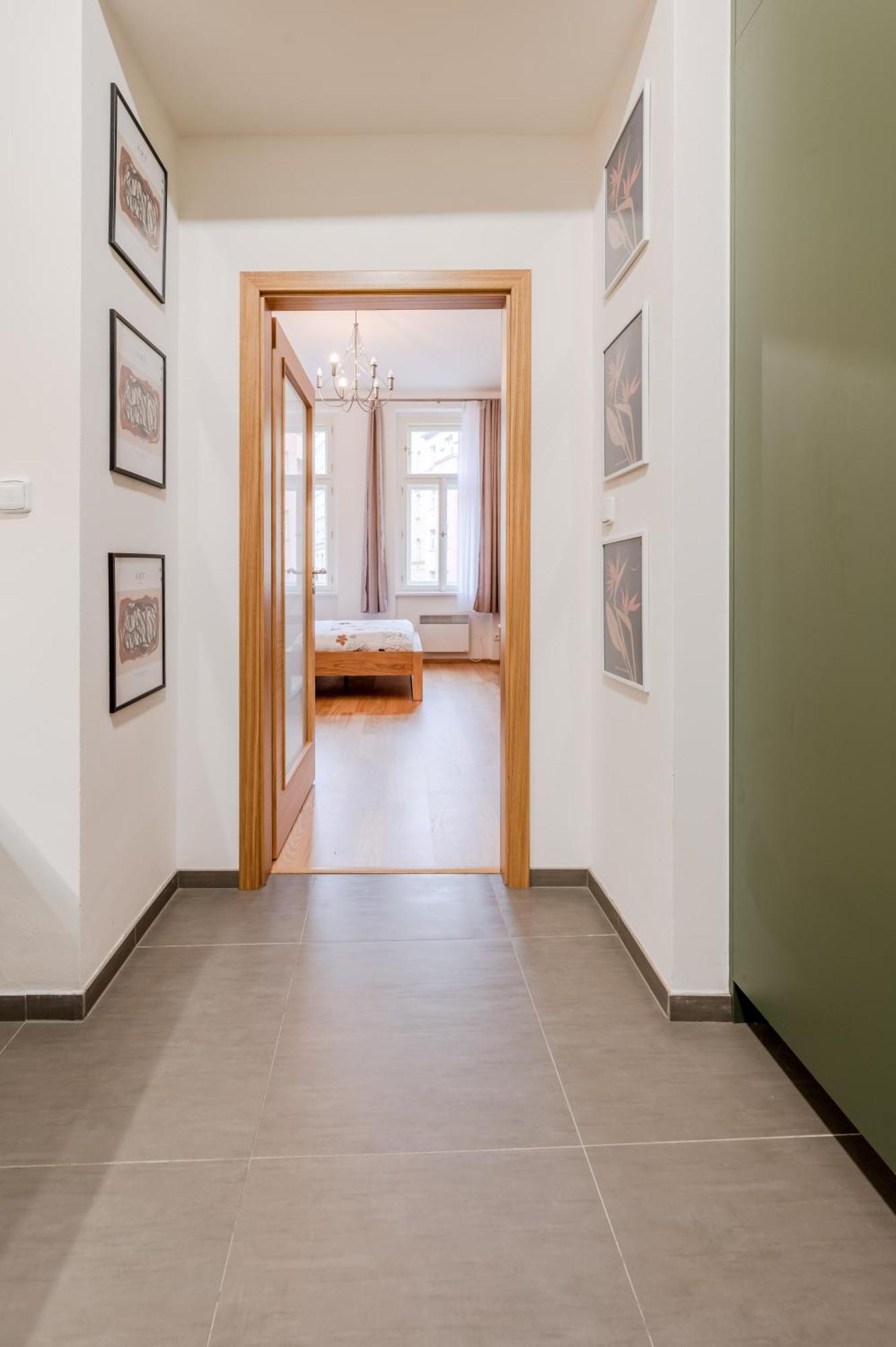 פראג Seifertova Apartments By Willstay מראה חיצוני תמונה