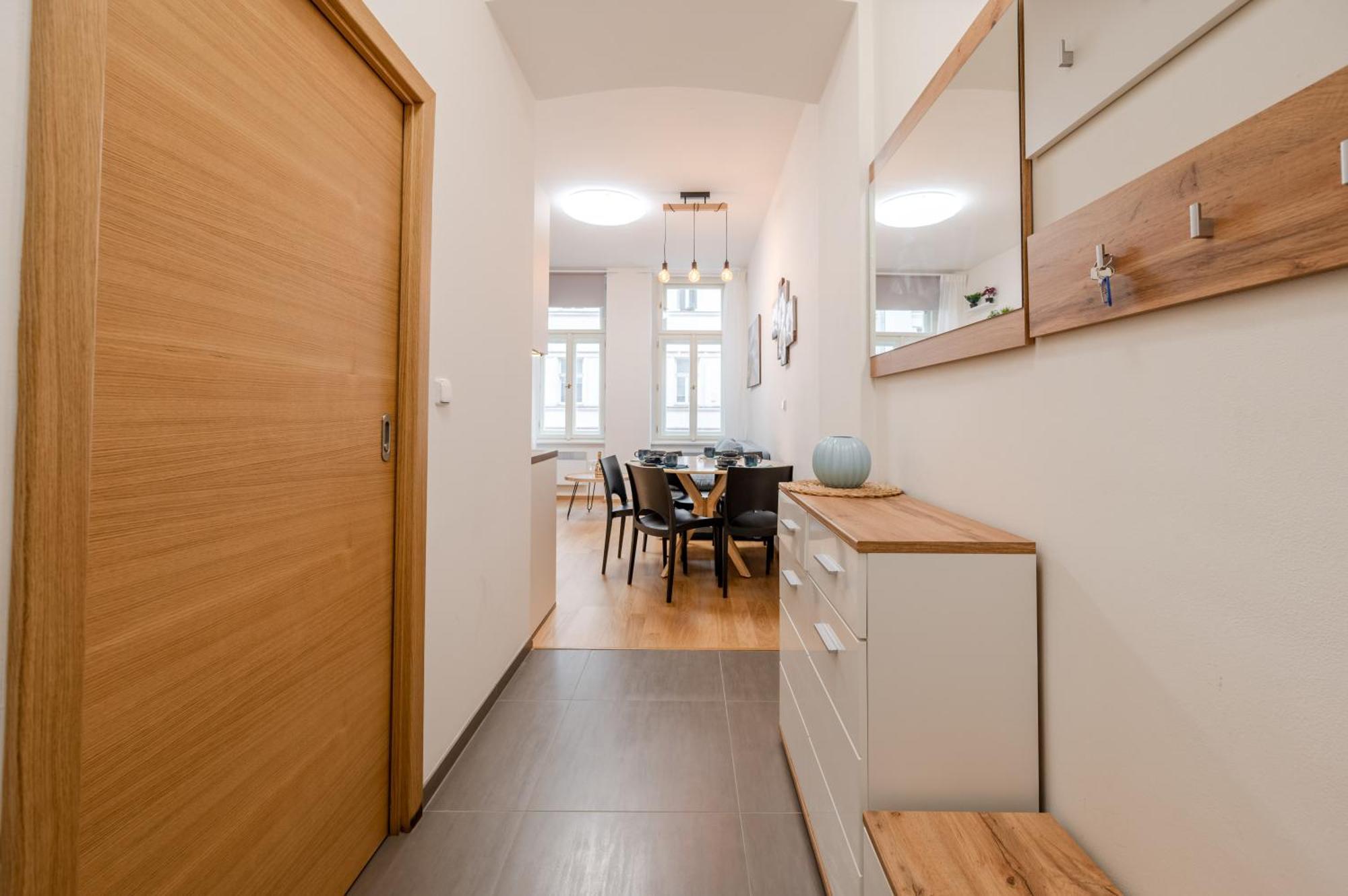 פראג Seifertova Apartments By Willstay מראה חיצוני תמונה